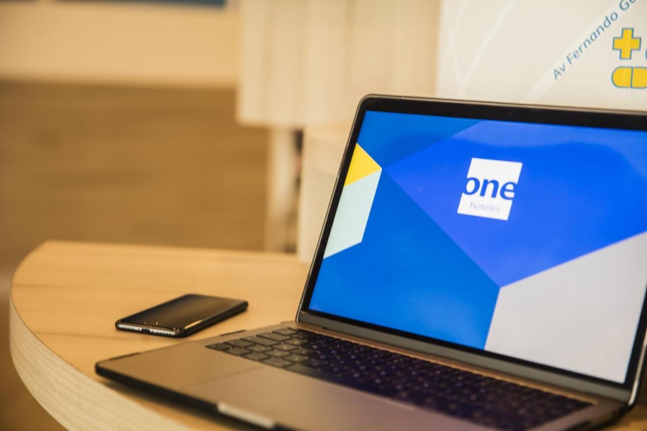 One Monterrey Tecnologico Hotel Kültér fotó